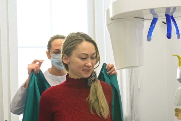 62389c06bbca7c16d0f155a3_cbct-scanner4-p-1600